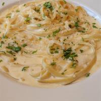 Fettuccini Alfredo · Three cheese sauce, garlic.