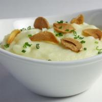 Roasted Garlic Mashed Potatoes · 