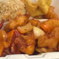 General Chicken Lunch Special · Spicy. Served with soup, rice and a choice of one egg roll and one crab rangoon. Spicy.
