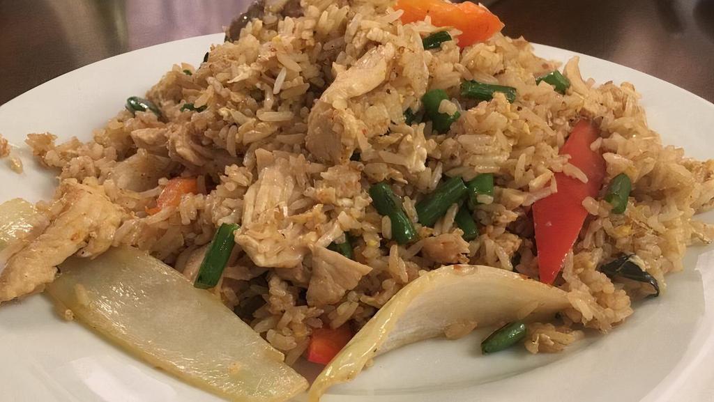 Basil Fried Rice
 · Basil, egg, onions, green beans, mushrooms, and bell peppers with basil sauce.