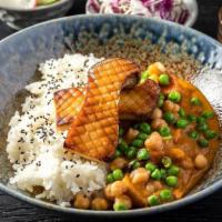 Level 5 Vegan Kare · Nothing that casts a shadow of non-veganism.  Chickpea and vegetable curry with king oyster ...