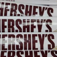 Hershey'S White With Whole Almonds  · 