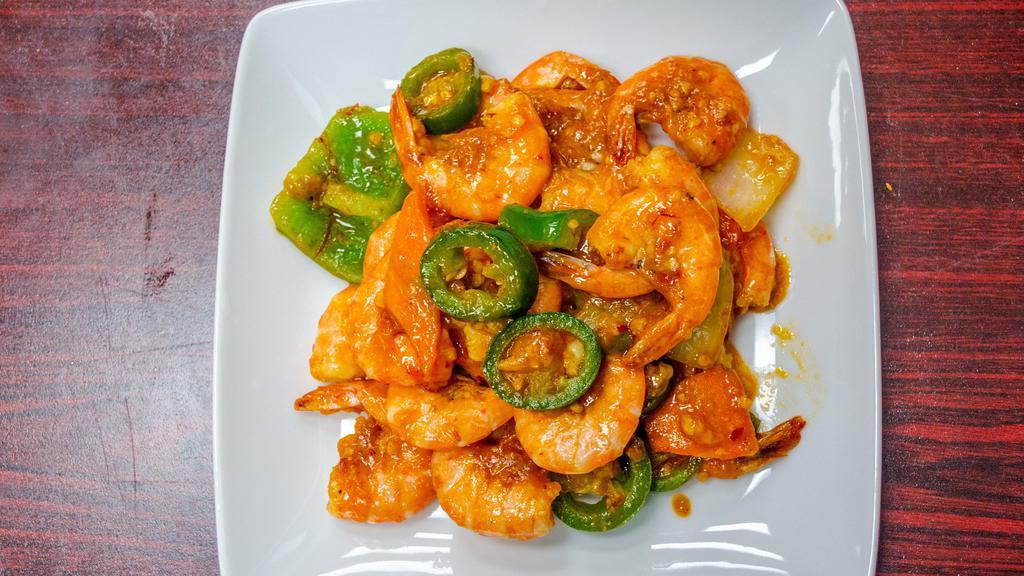 Spicy Shrimp Stir Fried · Served with white rice, spicy, not peeled.