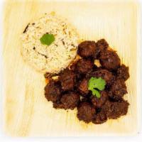 Ginger Veg · Battered & spiced mix veg balls cooked w/ a delicious ginger sauce made w/ ginger, onions & ...