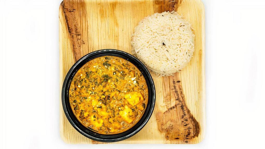 Methi Paneer · Chef's special thick creamy dish made w/ cheese cubes, fenugreek, spinach & assorted spices.