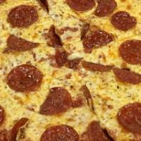 Beef Pepperoni Pizza - Large 14
