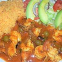 Camaranes A La Diabla / Spicy Shrimp · Camarones con salsa picante. Servido con arroz, ensalada y tortillas. / Shrimp with spicy sa...