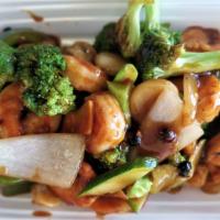 Hunan Shrimp · Spicy. Jumbo shrimp, broccoli, mushroom, water chestnut, onion, green pepper, red pepper, ba...