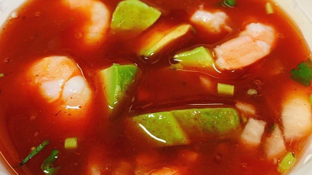 Caldo De Res · Beef soup with vegetables.