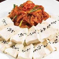 Fried Kimchi & Pork Belly Served With Tofu / 두부김치볶음: Doo-Bu-Kimchi-Bok-Um · 🌶 Spicy