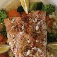 Baked Salmon W/ Veggies · 8oz Served with French bread & butter.