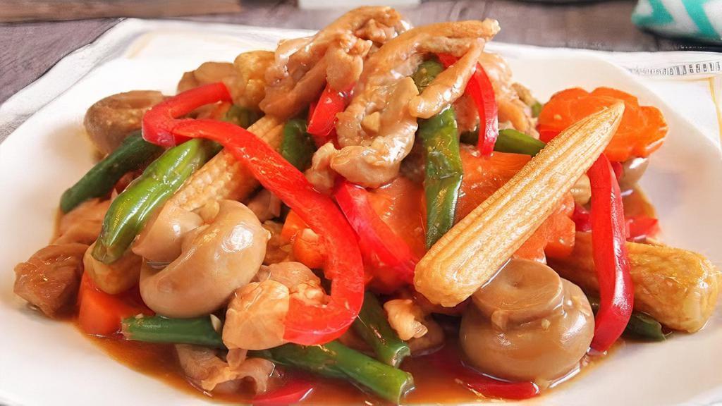 杂菜鸡 Chicken With Chinese Vegetable  · 