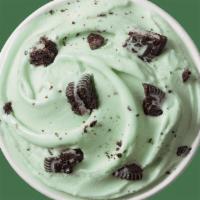 Mint Oreo · Oreo pieces and Mint Topping blended with vanilla soft serve.
