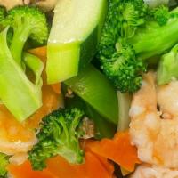 Steamed Shrimp W/ Mixed Vegetables · 