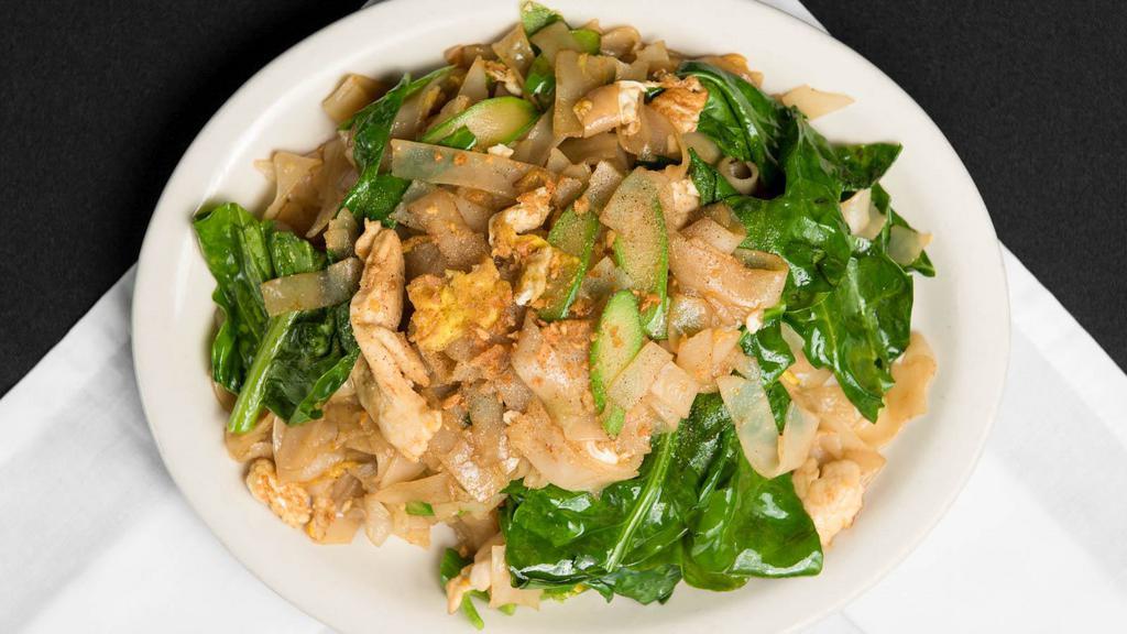 Phad See Ew (Single Protein) · Stir-fried wide rice noodles with egg, broccoli, and carrot.

Chicken, Beef, Pork, Tofu, Shrimp, Crabmeat, or Calamari.