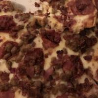 Meatza (Jumbo-Pak (32 Slices)) · Pepperoni, ham, Italian sausage, ground beef and bacon.