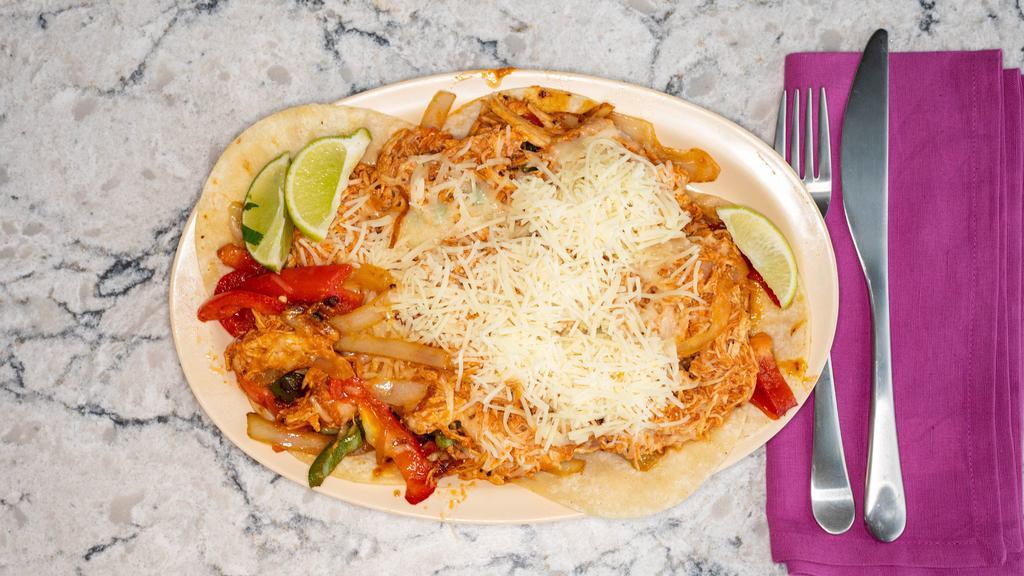 Alambre · Based is 5 tortillas, top off with red and green bell peppers with your choice of meat and cheese.