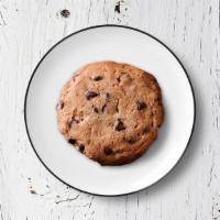Homestyle Chocolate Chip Cookie · 