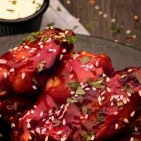 800° Bbq Wings · 7 roast wings in classic sweet BBQ sauce with the choice of an 800° ranch dipper