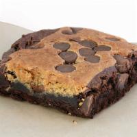 Blondie Brownie... · Semi-sweet chocolate chips blended into a buttery, cookie-style brownie