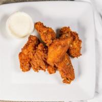 Six Pieces Hot Wings · 