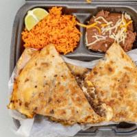 Quesadilla Dinner Box · Quesadilla box, comes with a medium flour tortilla with your choice of meat.