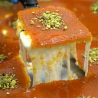 Knafeh Na'Ma · soft (na'ma) knafeh nabulsi with cheese .