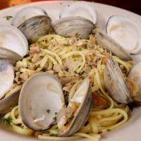 Clam Linguini · Steamed middle neck and chopped clams tossed with a light clam sauce over linguini.
