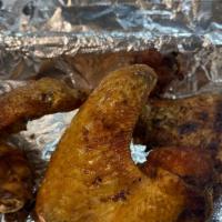 Baked Turkey Wing · Includes 2 sides and 1 Muffin