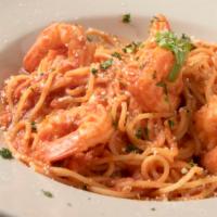 Spaghetti Del Golfo · Fresh jumbo shrimp sautéed in garlic, white wine and marinara sauce. Served over spaghetti p...