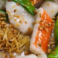 Vegetable & Seafood Crispy Noodle / 时菜海鲜煎面 · 