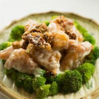 Honey Walnut Shrimp / 核桃虾 · Breaded shrimp in mayonnaise sauce with honey wallnut.