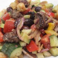 Beef Tip Panzanella · Red onion, basil, tomato, kalamata olives, bell
peppers, cucumbers, celery & toasted bread
