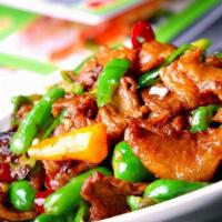 Stir-Fried Jalapeno Pepper W. Pork 尖椒炒肉絲 · 