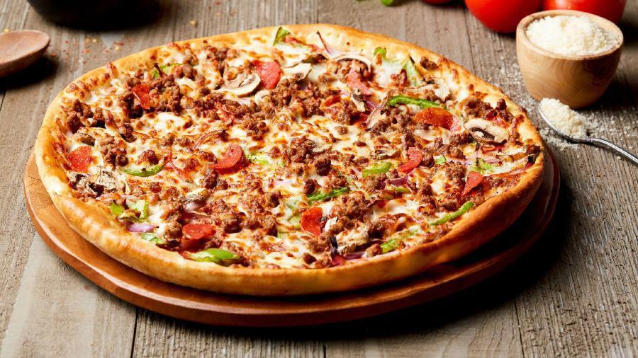 The Supreme Pizza · Pepperoni, Sausage, Green Peppers, Onions, Mushrooms, and Cheese