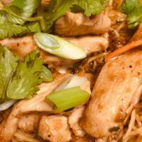 Garlic Chicken Noodle · Lettuce, beansprout, wavy egg noodle, garlic chicken, scallion, and cilantro.