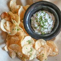 Kettle Chip & Onion Dip · HOUSE MADE FRESH ONION DIP SERVED W/GARLIC PARMESAN CHIPS