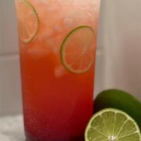 Strawberry Limeade *New* · STRAWBERRY LIMEADE REFRESHER SODA

SERVED COLD, RECOMMENDED WITH MANGO POPPING BOBA