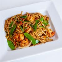 Lo Mein · Garlic, carrots, onions, snow peas, egg noodle, sweet soy