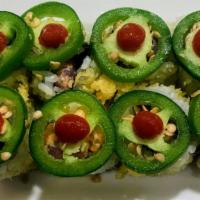 Crunch Jalapeño · Spicy tuna roll with crunch, jalapeno slices and sriracha sauce on top.