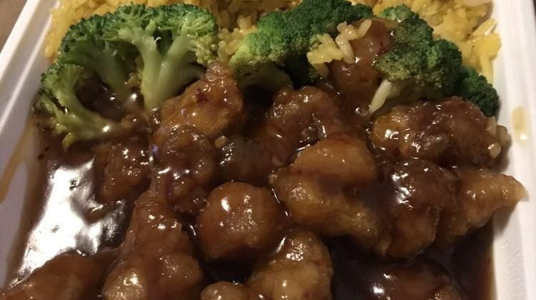 General Tso'S Chicken · Chunks of boneless chicken sauteed in general sauce and sauteed broccoli. Served with white rice. Hot and spicy.