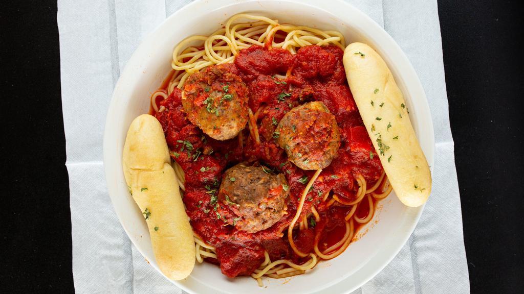 (Side) Spaghetti With Meat Sauce · Spaghetti pasta served with meat sauce