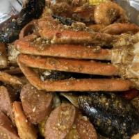 Family Combo · Snow crab (1 lb), shrimp (1 lb), clam (1/2 lb), mussels (1/2 lb) crawfish (1/2 lb) sausage (...
