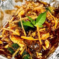 Pad Pak · Dairy-free. Vegan optional*. Bamboo, mushroom. broccoli, carrots, napa stir-fried in curry(G...