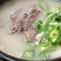 Gom Tang · Beef and bone marrow soup with noodles.