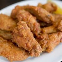 Chicken Wings (8) · Eight pieces.