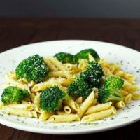 Penne Broccoli Pasta · Penne noodles, broccoli, italian seasoning, garlic, olive oil