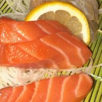 Makimono · Total of 53 pcs. Ideal for 2-3 people. 2 California, 1 spicy tuna, 1 spicy salmon, 1 tuna av...