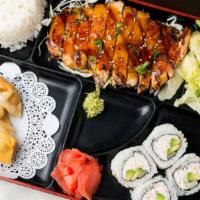#33. Spicy Chicken Bento · Hot and spicy.