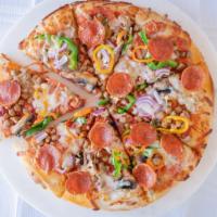 Supreme Knockout Deluxe · Pepperoni, Sausage, onions, Fresh Green Peppers & Fresh Mushrooms.
